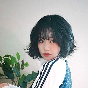 Jo Yu-ri