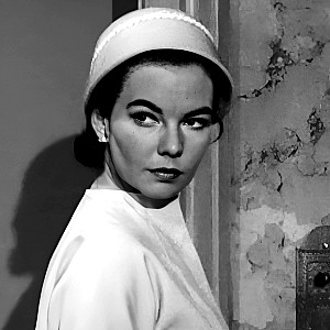 Joan Elan