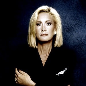 Joan Van Ark
