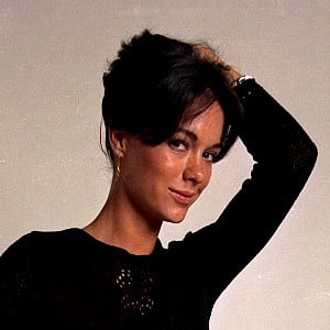 Joanna Cameron