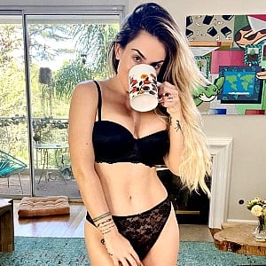 Joanna Levesque