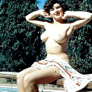 Joanne Arnold