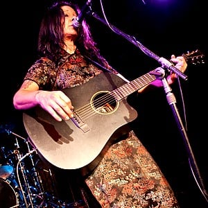 Johnette Napolitano
