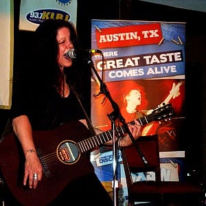 Johnette Napolitano