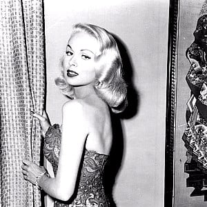 Joi Lansing