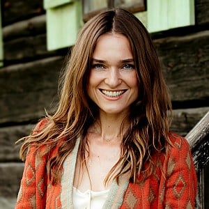 Josephin Busch