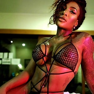 Josy Black