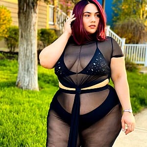 Jova'e Nicole