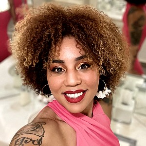 Joy Villa