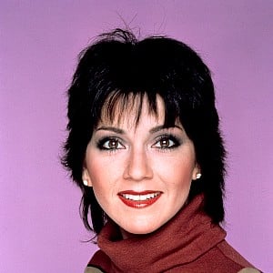 Joyce Dewitt