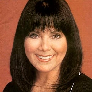 Joyce Dewitt