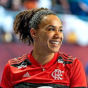 Juciely Cristina Barreto