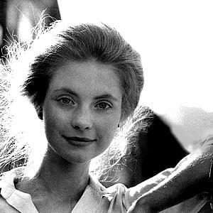 Judi Bowker