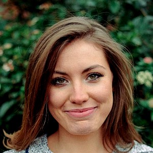 Julia Belle