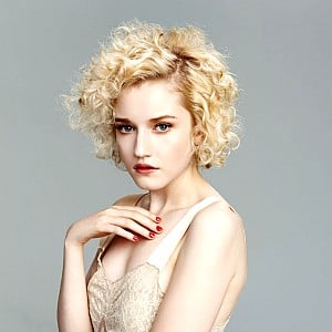 Julia Garner