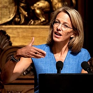 Julia Jakel