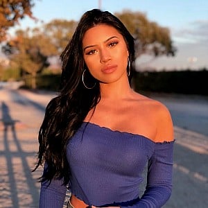 Julia Kelly