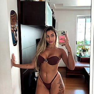 Julia Mantuano