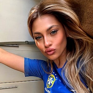 Julia Maria Cardones