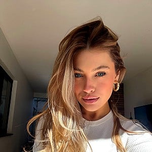 Julia Maria Cardones