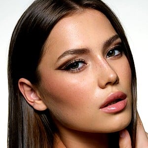 Julia Melnychuk