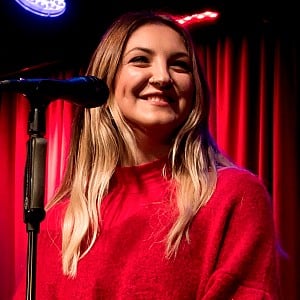 Julia Michaels
