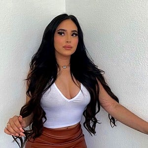 Julia Nicole