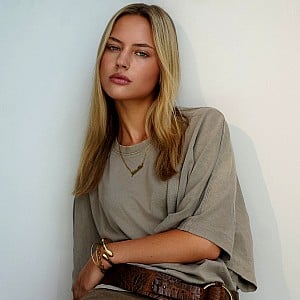 Julia Van Hest