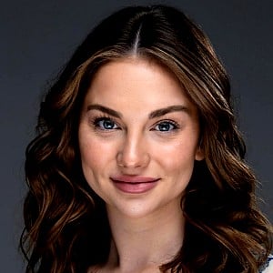 Julia Van Steenberghe