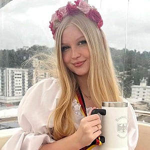 Julia Venzke
