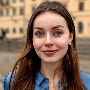 Julia Winter