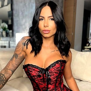 Juliana Candy