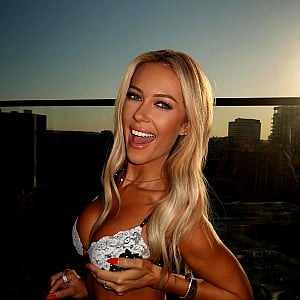 Julianne Hopee
