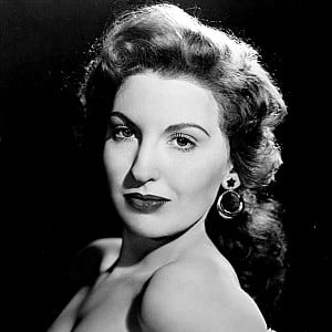 Julie Bennett