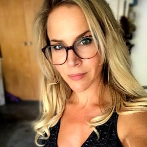 Julie Benz