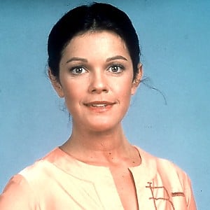Julie Cobb