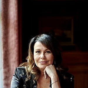 Julie Graham
