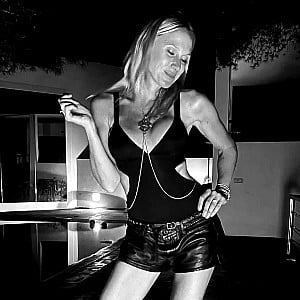 Julie Taton