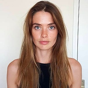 Juliet Searle