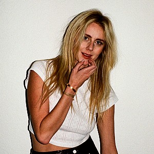 Justine Lupe