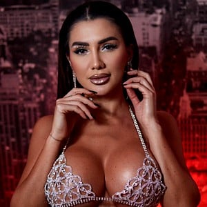 Justinne Jade