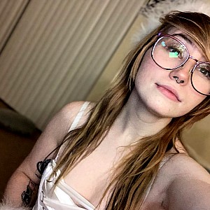 Kacey Holland