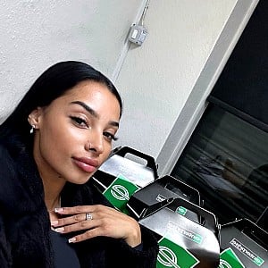 Kadelle Samuals