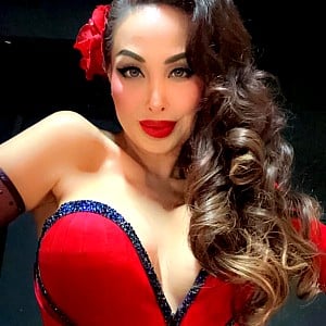 Kalani Kokonuts