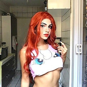 Kami Ferreira
