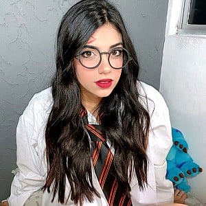 Kami Ferreira