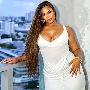 Kamie Crawford