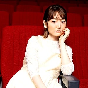 Kana Hanazawa