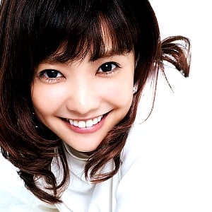 Kana Kurashina