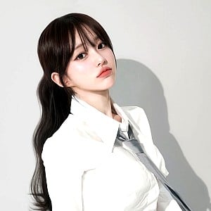 Kang Min-Ji